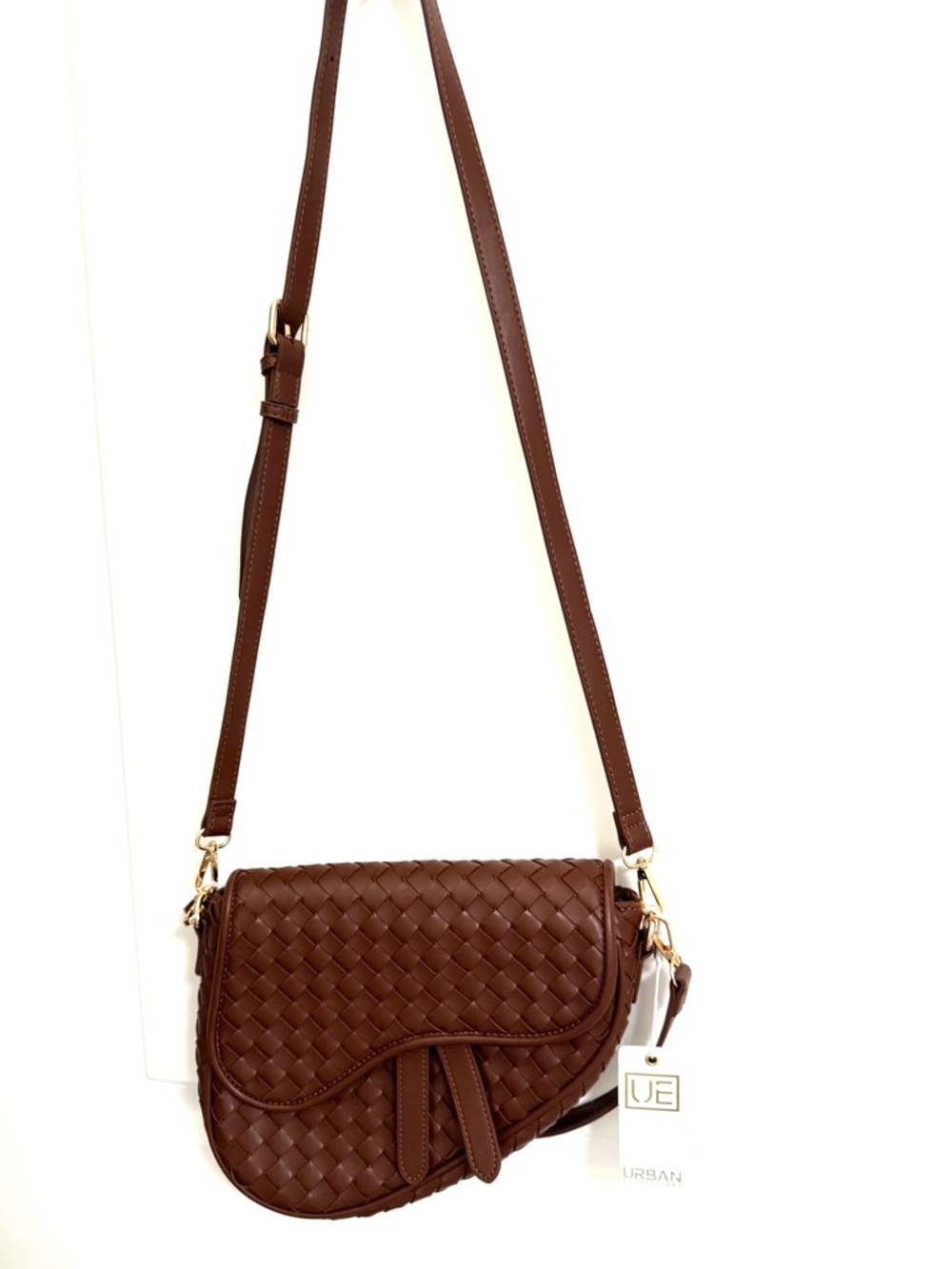 NWT Urban Expressions Brown Woven Saddle Bag Crossbody Purse Gold Hardware